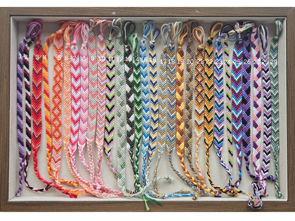 Yarn Friendship Bracelets | Endless Summer Styles