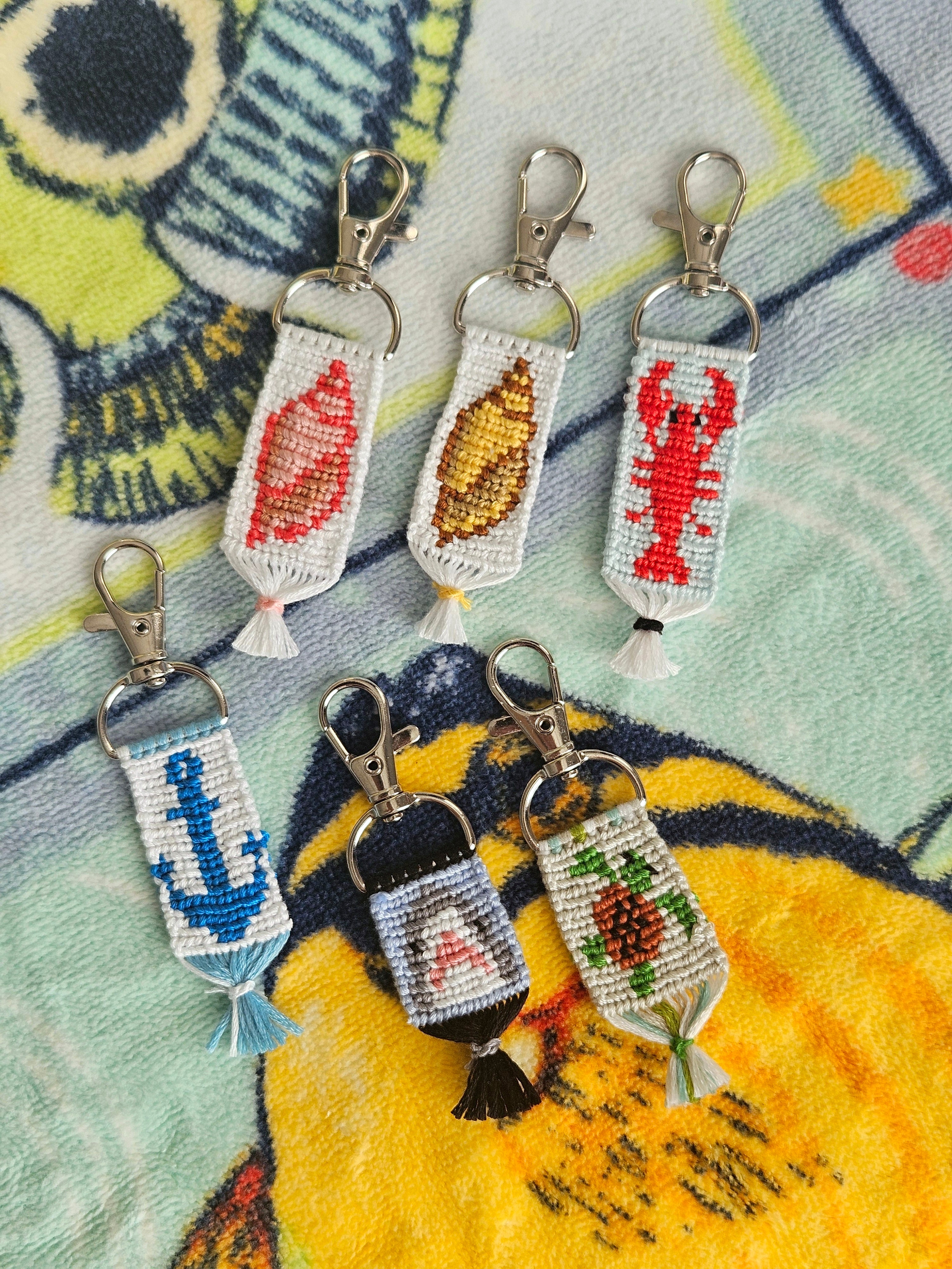 Sea Turtle Hand-Knotted Alpha Keychain