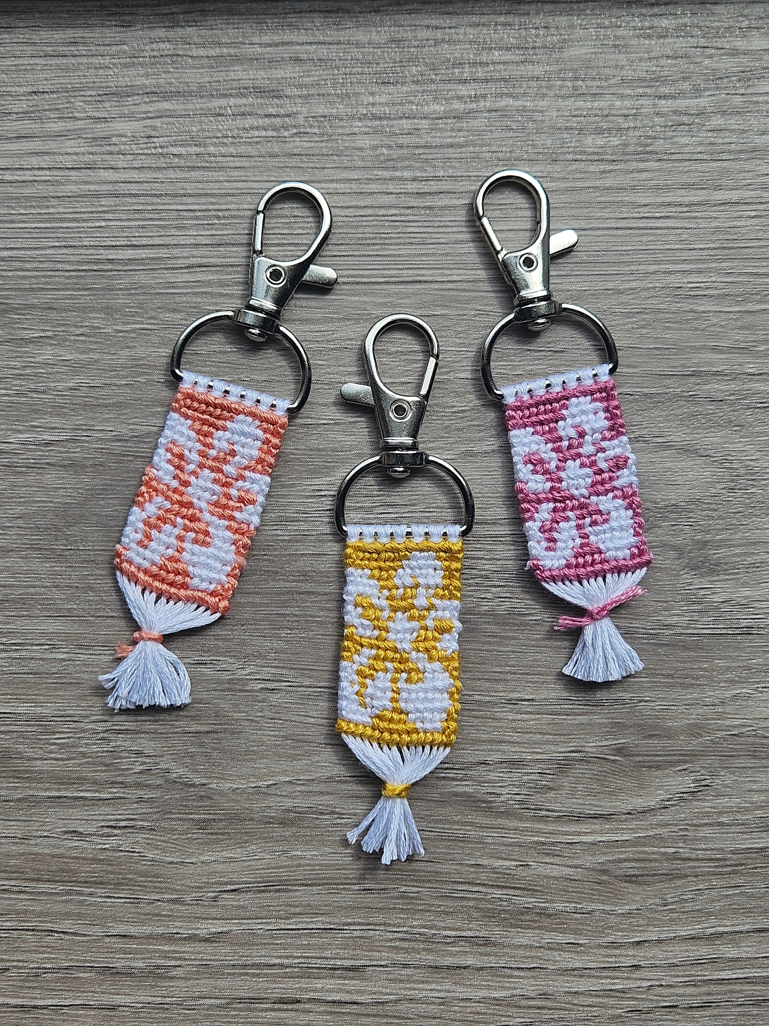 Hibiscus Flower Hand-Knotted Alpha Keychain