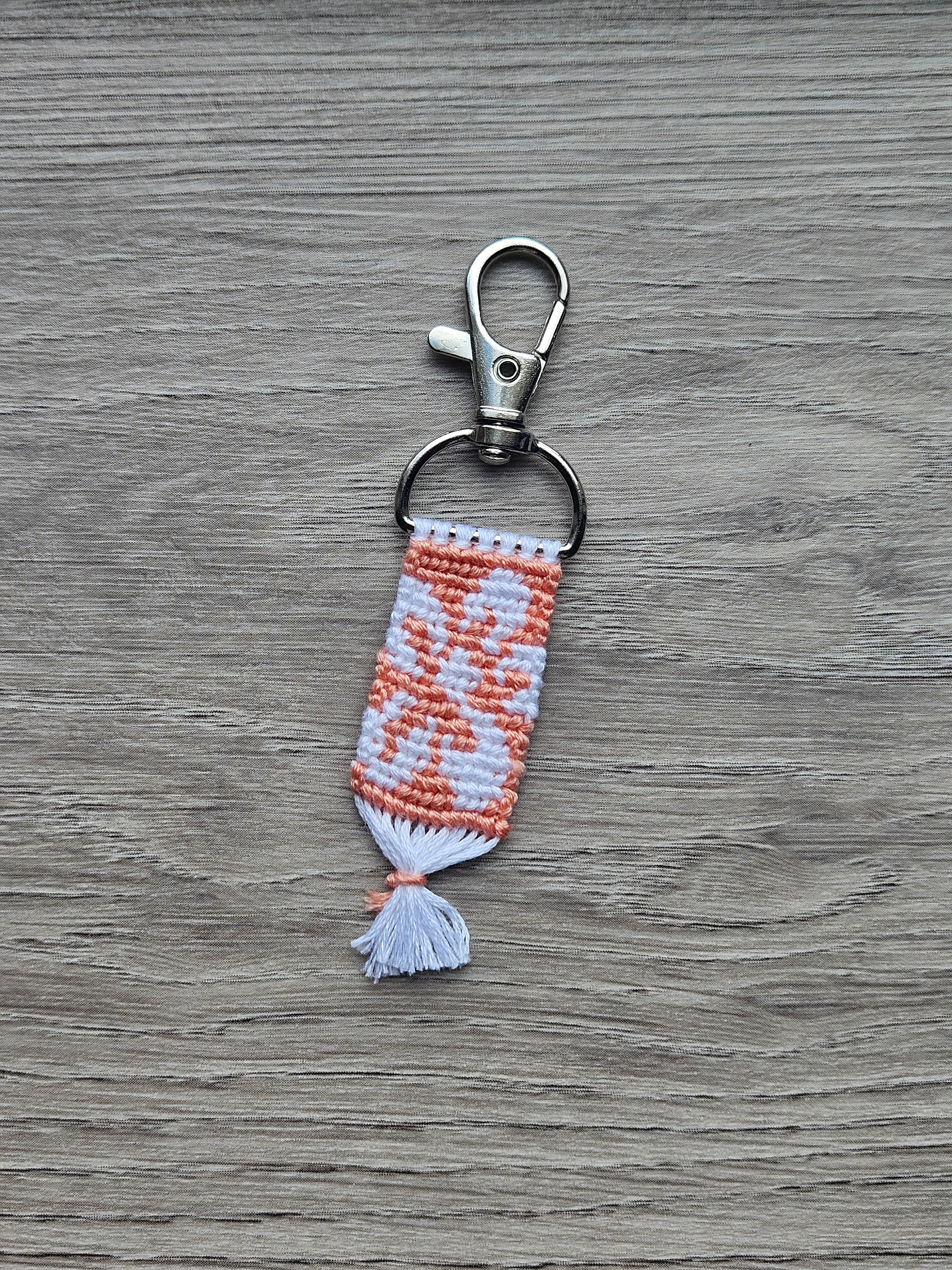 Hibiscus Flower Hand-Knotted Alpha Keychain