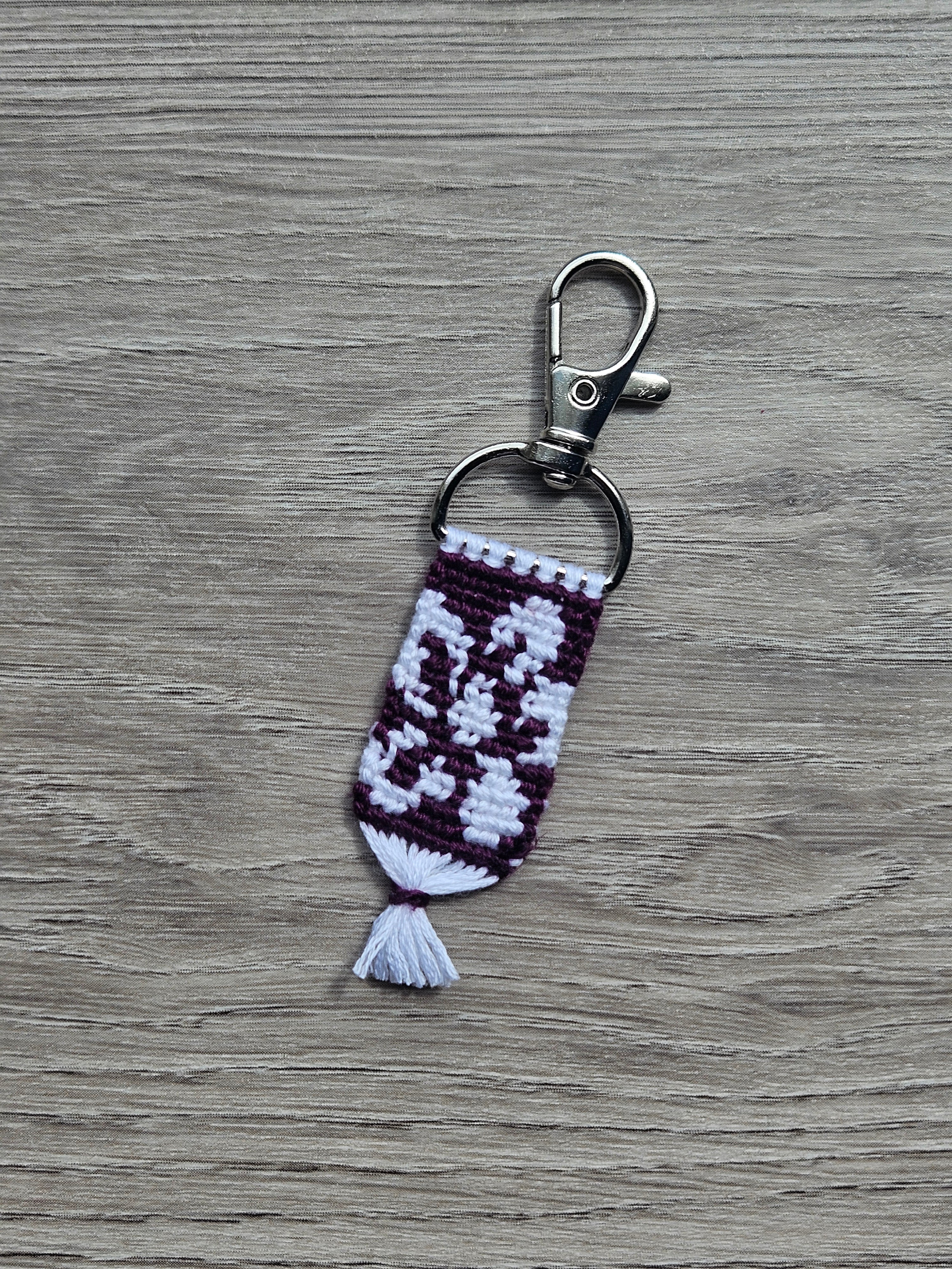 Hibiscus Flower Hand-Knotted Alpha Keychain