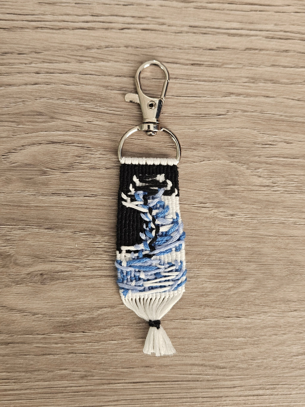 Wave Hand-Knotted Alpha Keychain
