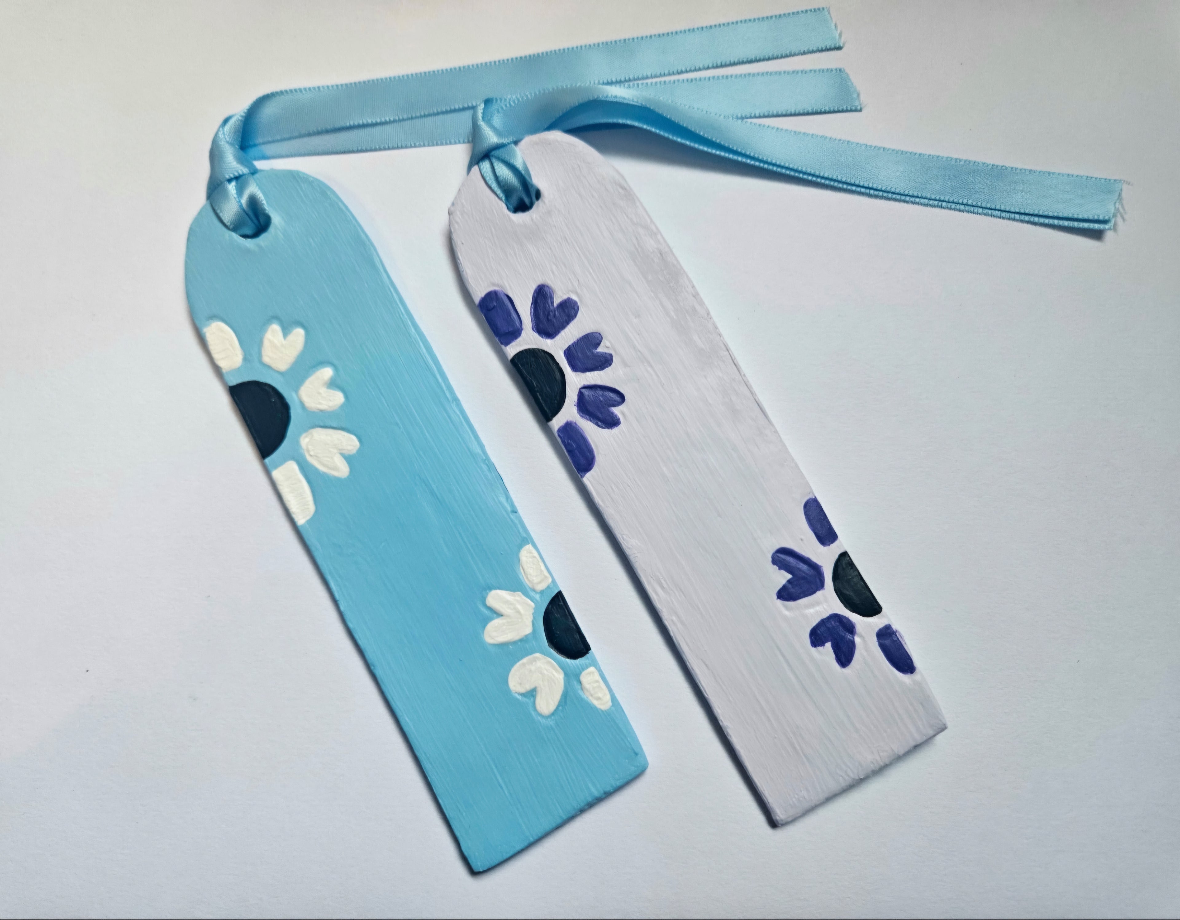 Air Dry Clay Floral Bookmark
